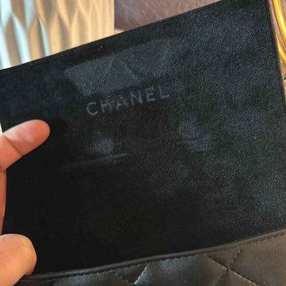Chanel case - Picture 4 of 12